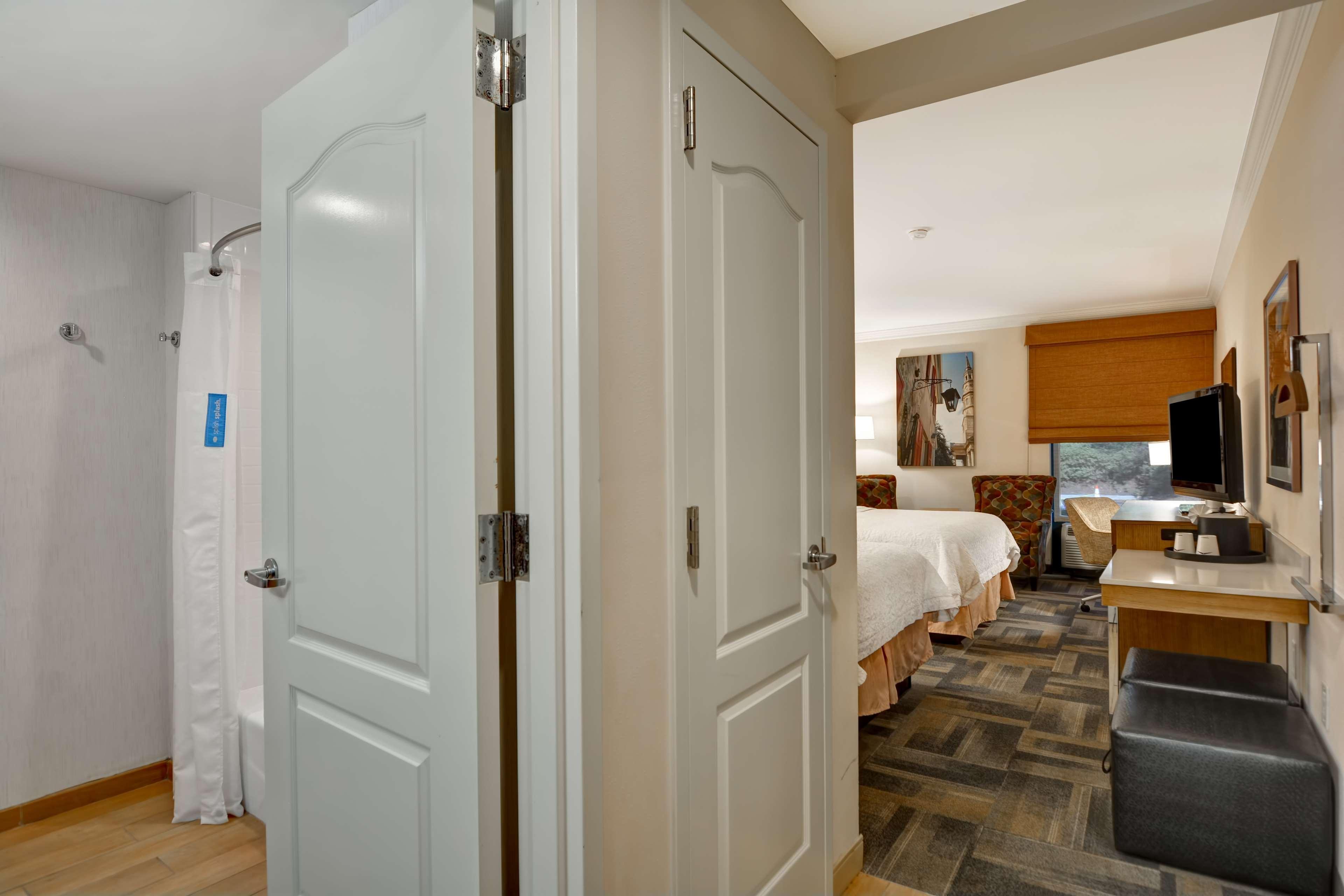 Hampton Inn Charleston North Норт Чарлстън Екстериор снимка