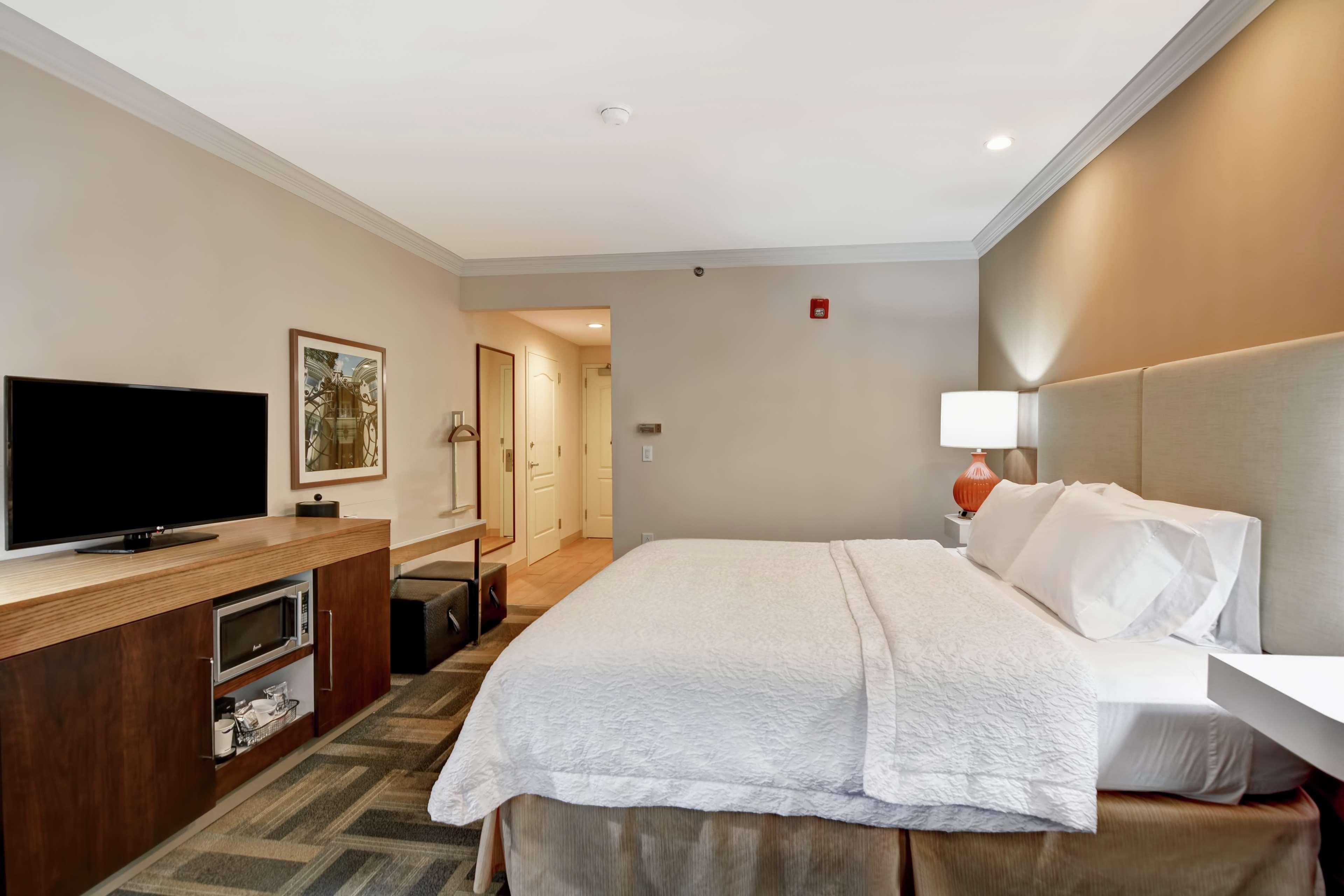 Hampton Inn Charleston North Норт Чарлстън Екстериор снимка