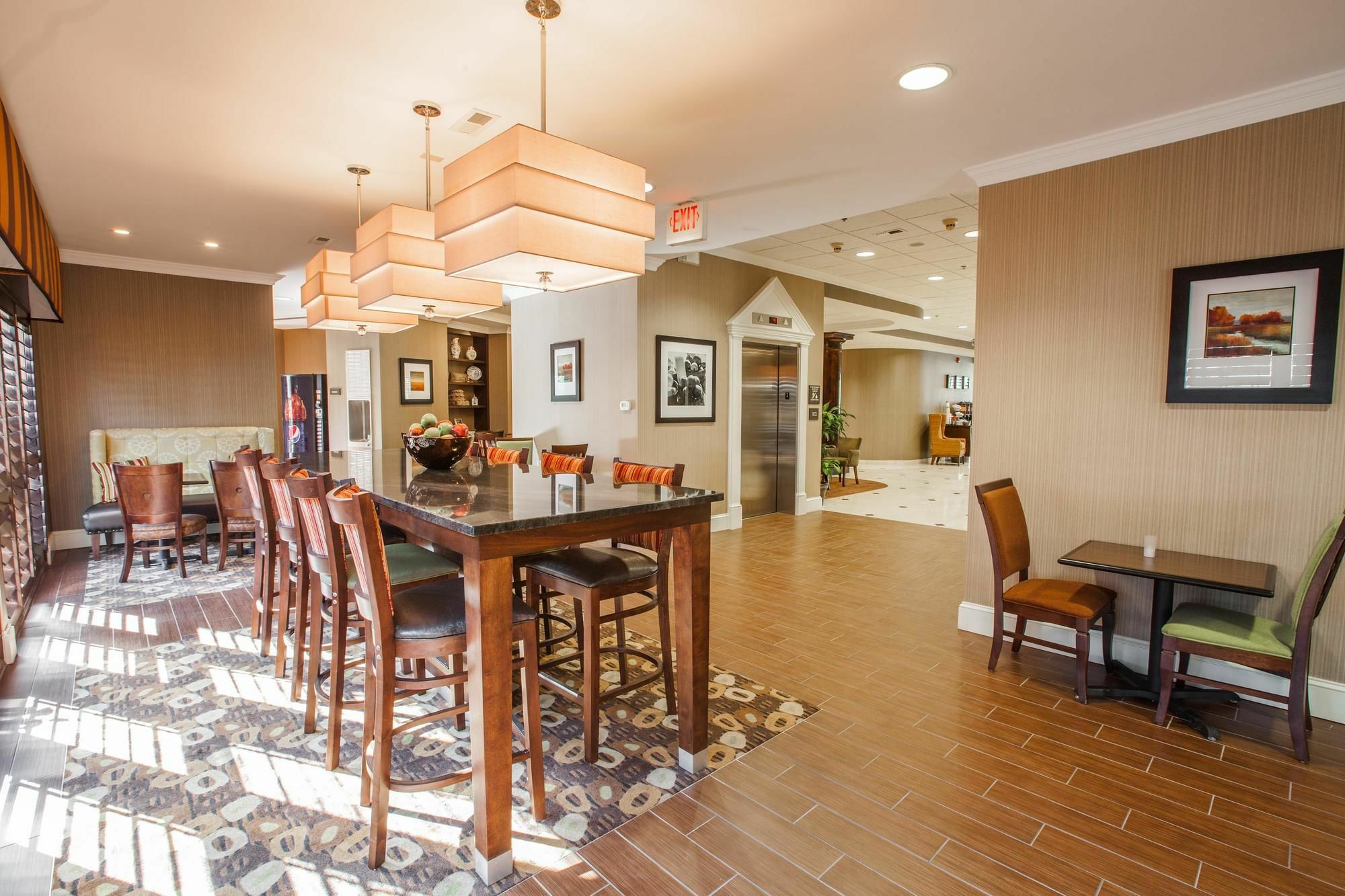 Hampton Inn Charleston North Норт Чарлстън Екстериор снимка